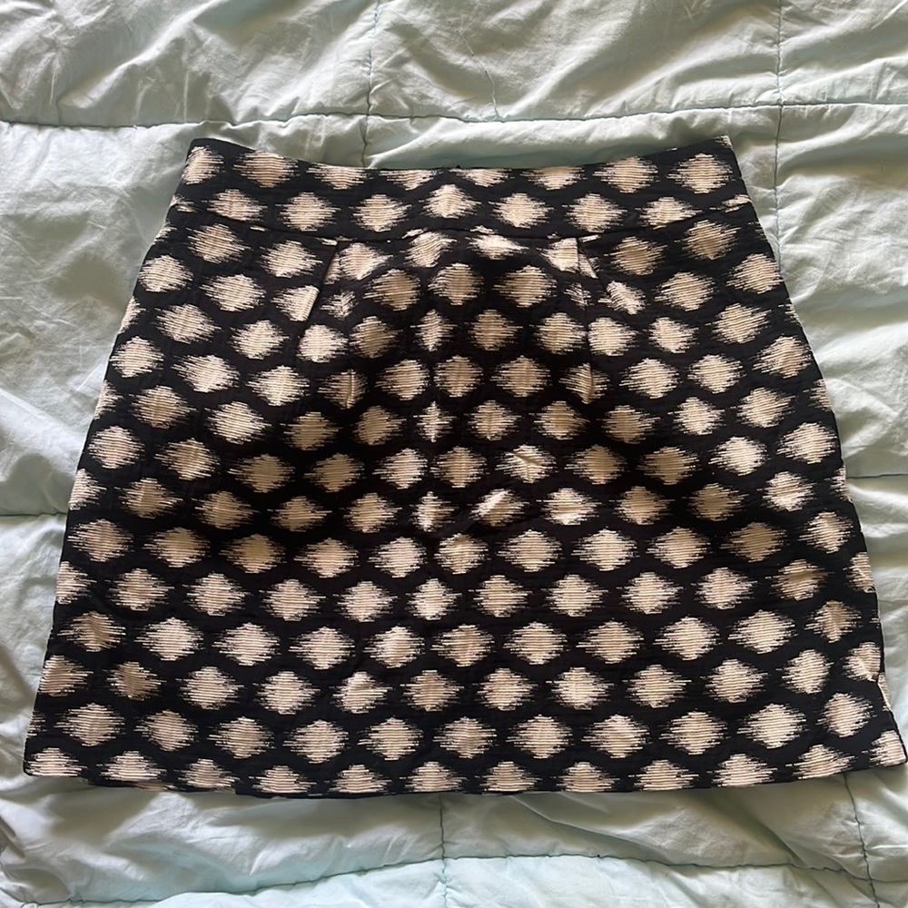 Banana Republic blue and white skirt size 6